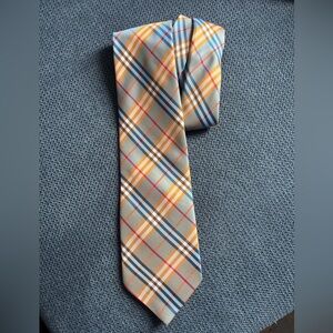 Men’s Burberry Tie